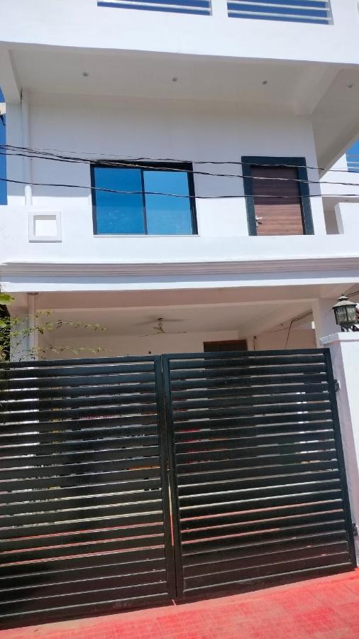 Hare Krishna - B&B Chitrakoot Dham