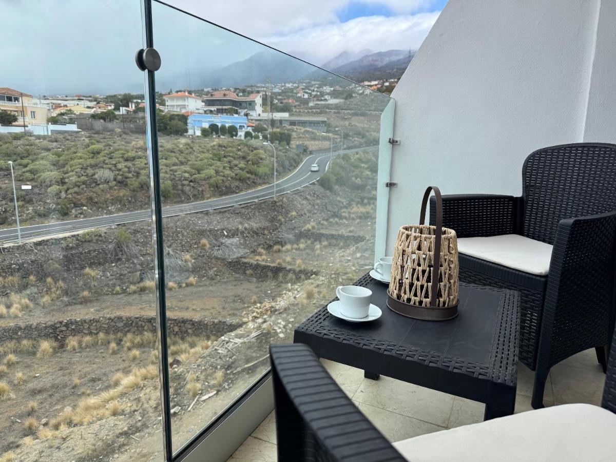 Two-Bedroom Apartment with Balcony