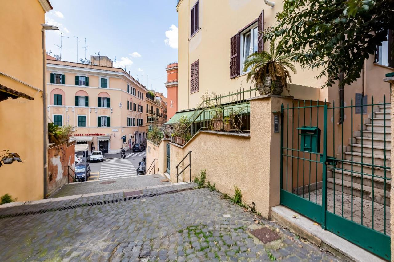 Salotto San Pietro - B&B Roma