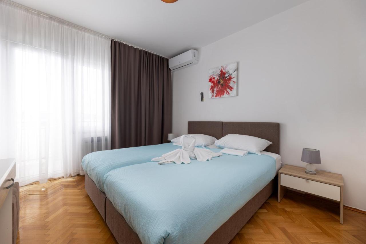 Double Room with Balcony and Sea View