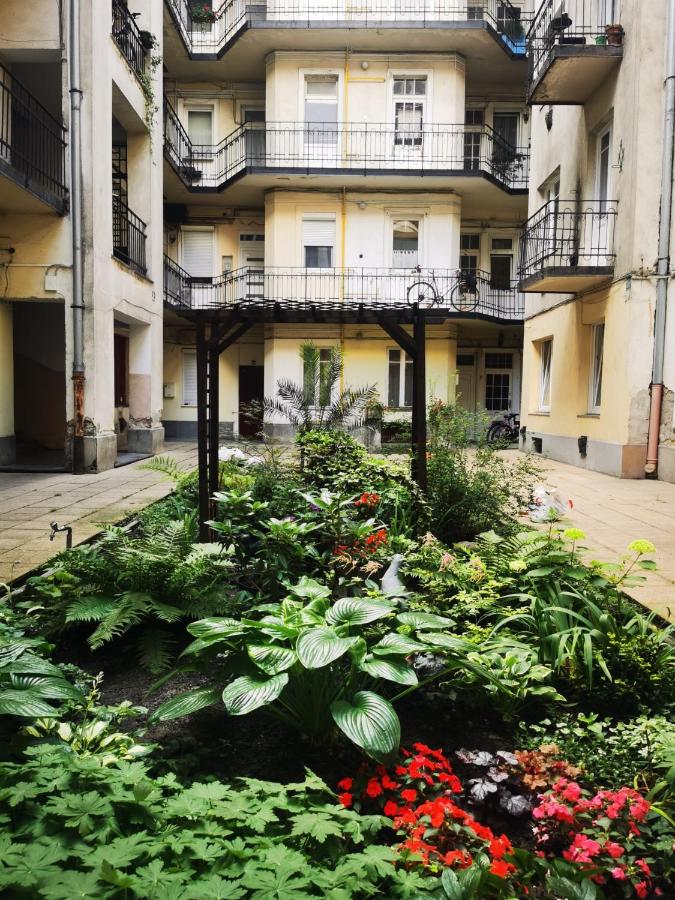 Budapest Bliss Apartment - Bed and Breakfast Boedapest