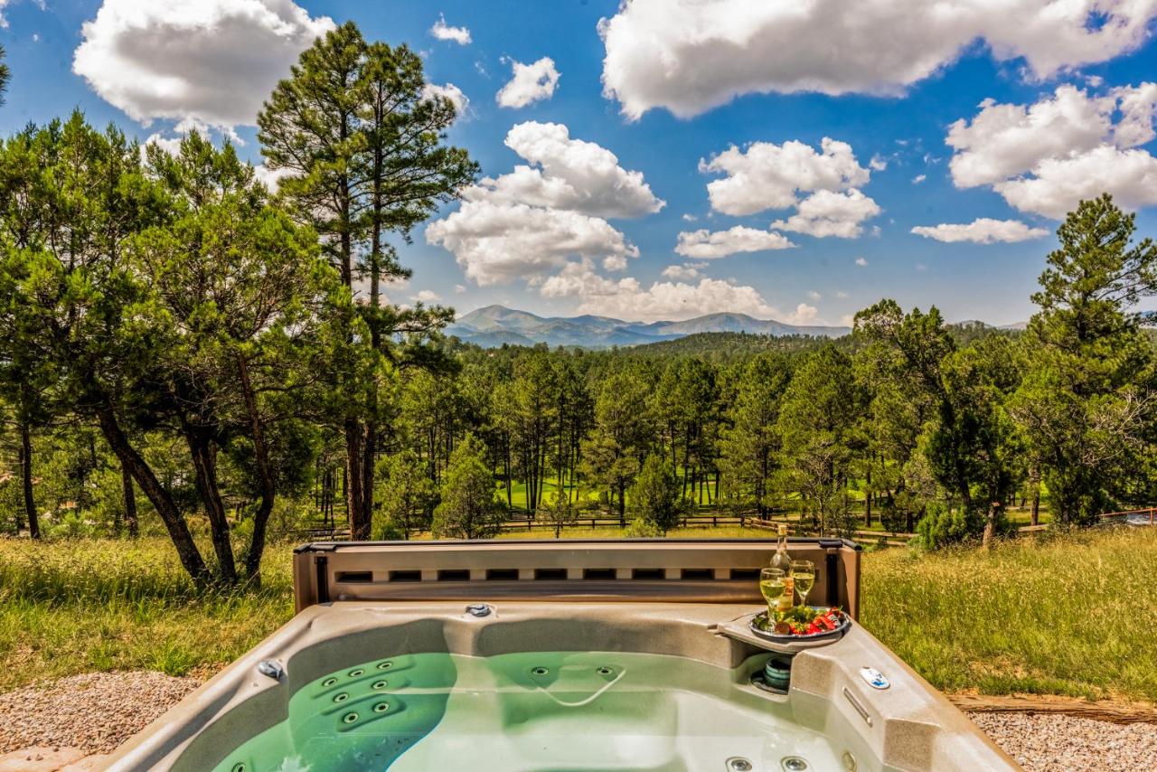 The Painted Horse Retreat - Bed and Breakfast