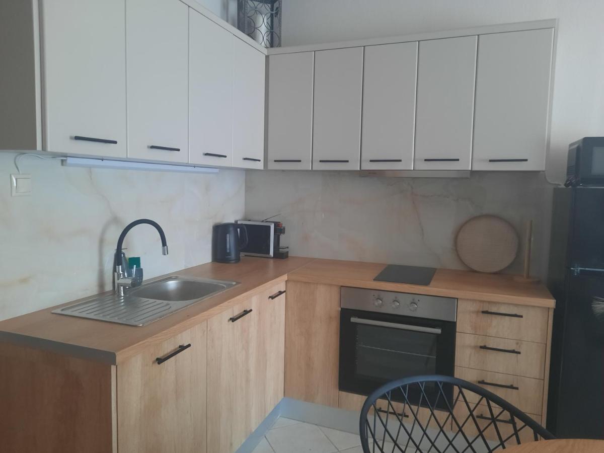Olena Apartment - B&B Nea Moudania