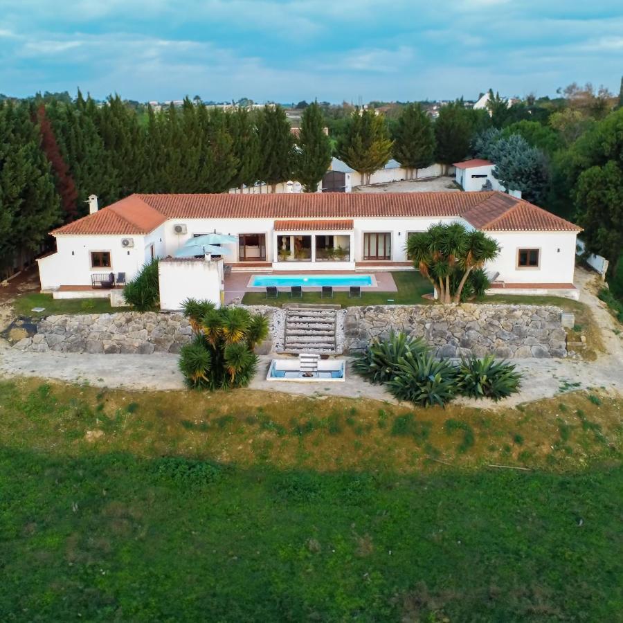 Santarem Private Pool Sauna&Gym Villa - B&B