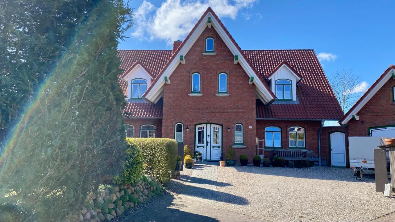 Fernblick - Ferienwohnung Büsumer Deichhausen