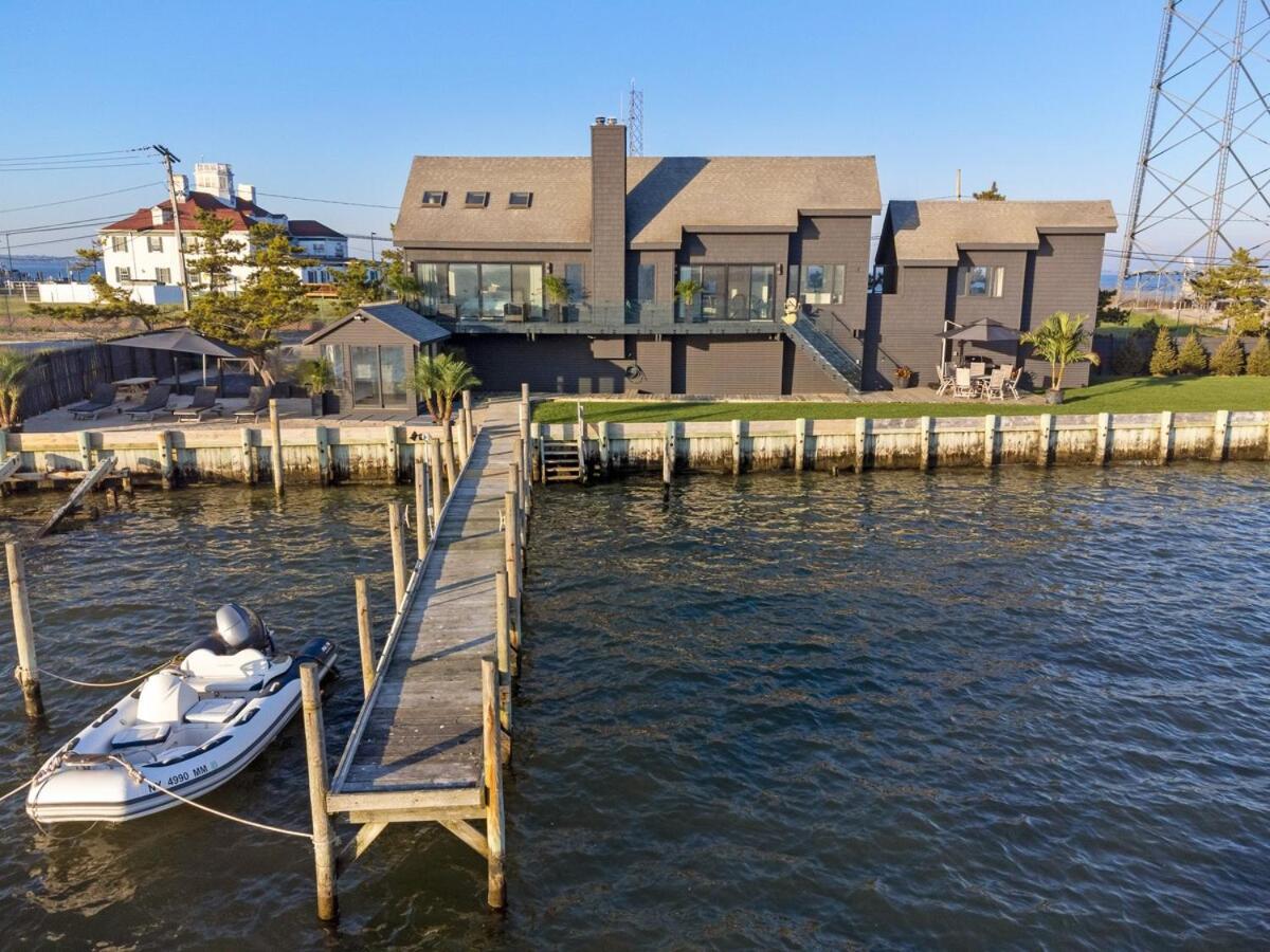 Private beach on a fenced in property sunset views - B&B