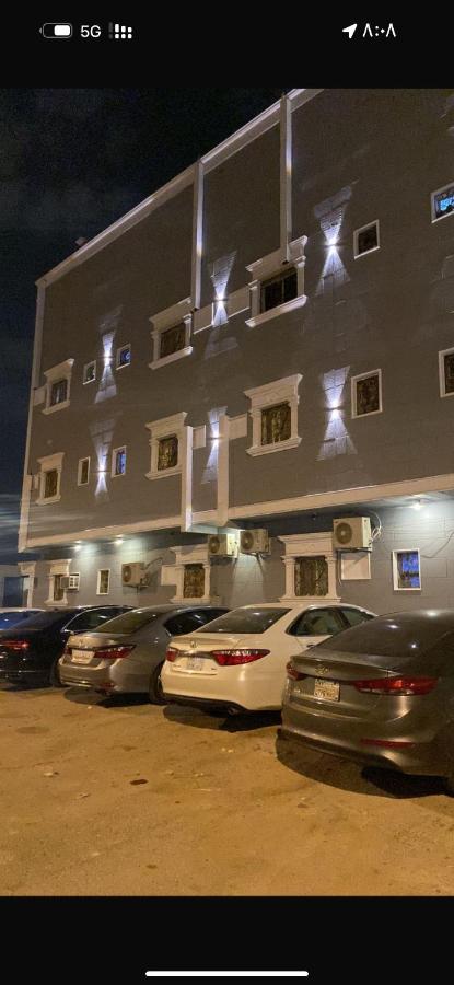 شقق مودرن - قريبة من المطار - B&B