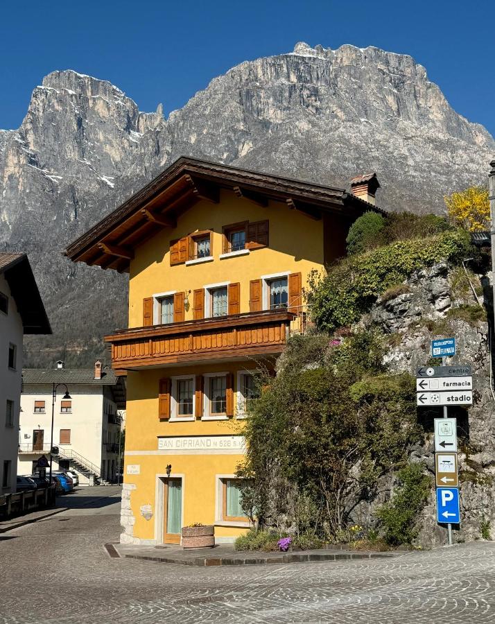 Apartment Enrosadira - Ferienwohnung