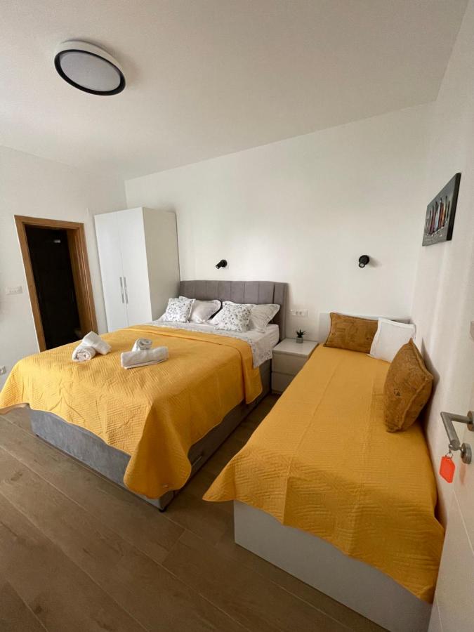 Studio mit Balkon