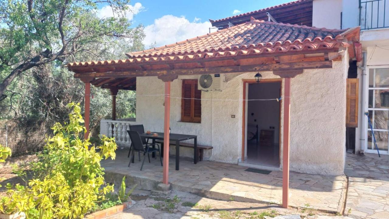 Pantheo - Bed and Breakfast Stoúpa