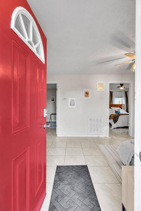 1940's charm in downtown Mount Pleasant - Ferienwohnung