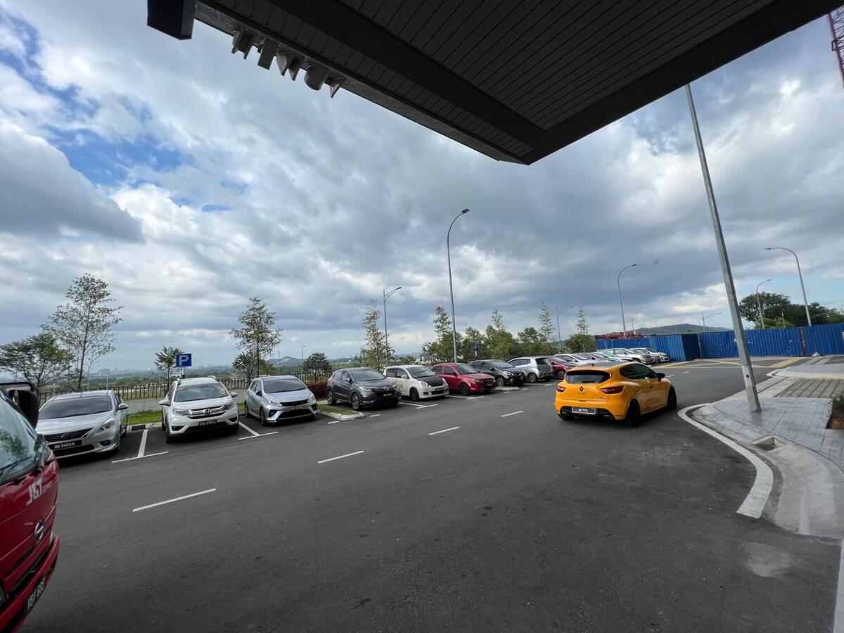 The Ruby L HorizonSuitesKLIA Wi-Fi &Parking - B&B Sepang