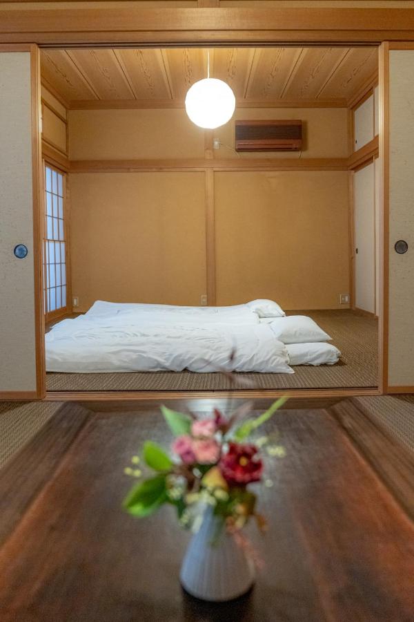 Japanese-Style Room