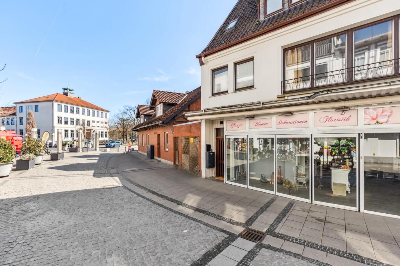 CREW BEDS - APARTMENT in Gifhorn City für 4 Personen- 50m2, 2 Zi, 4 Einzelbetten, Free Kaffee, WiFi & Parking - 24h CHECK IN - B&B Gifhorn