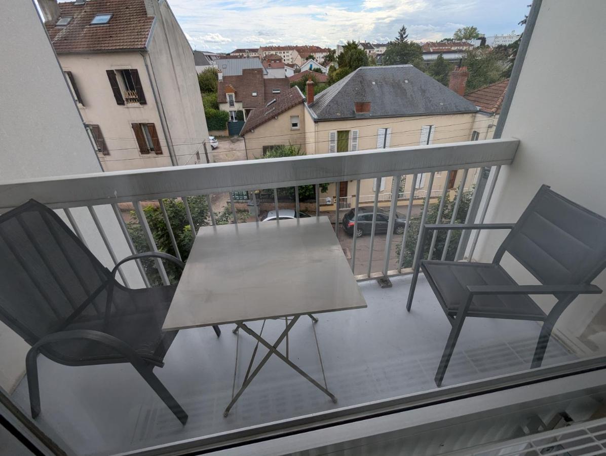 Ma Bourgogne grand 3 pièces avec balcons plein sud, parking interieur - Ferienwohnung