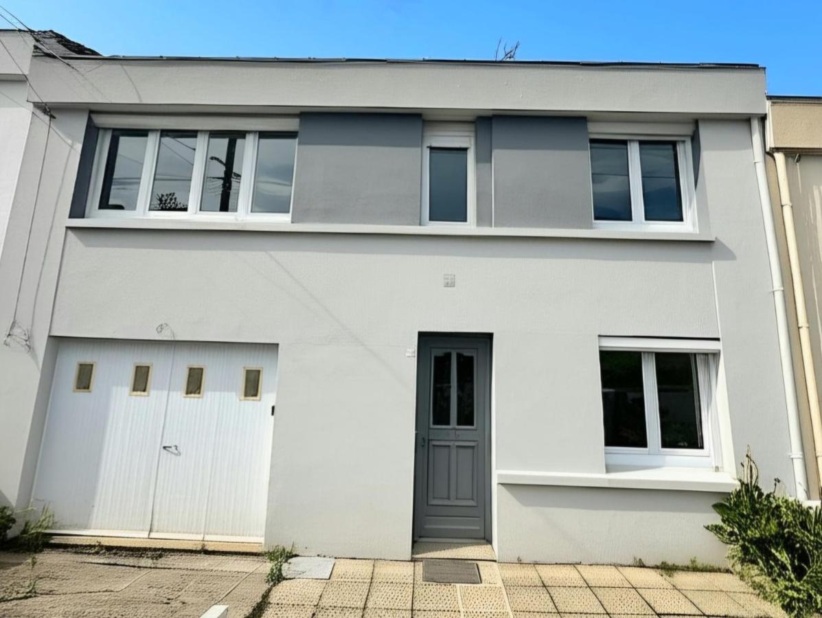 L'Urbaine, Maison de ville spacieuse, Jardin, WIFI - Ferienwohnung La Roche-sur-Yon
