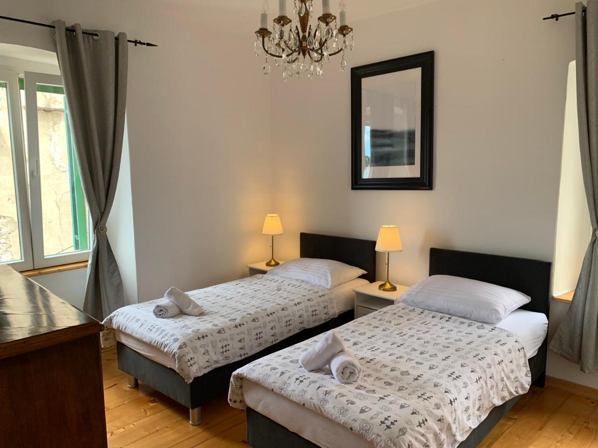 Deluxe Double or Twin Room with Balcony and Sea View