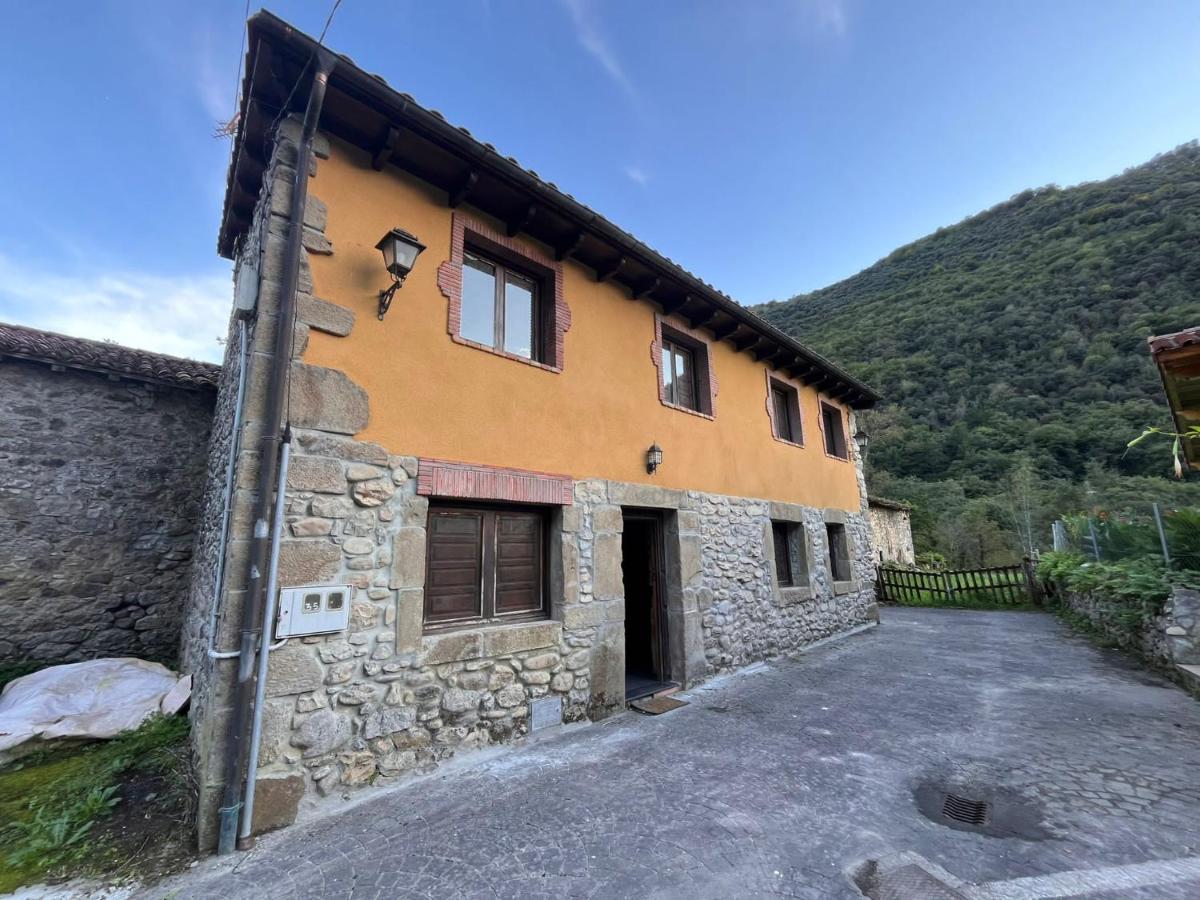 El Refugio de Júlia - B&B