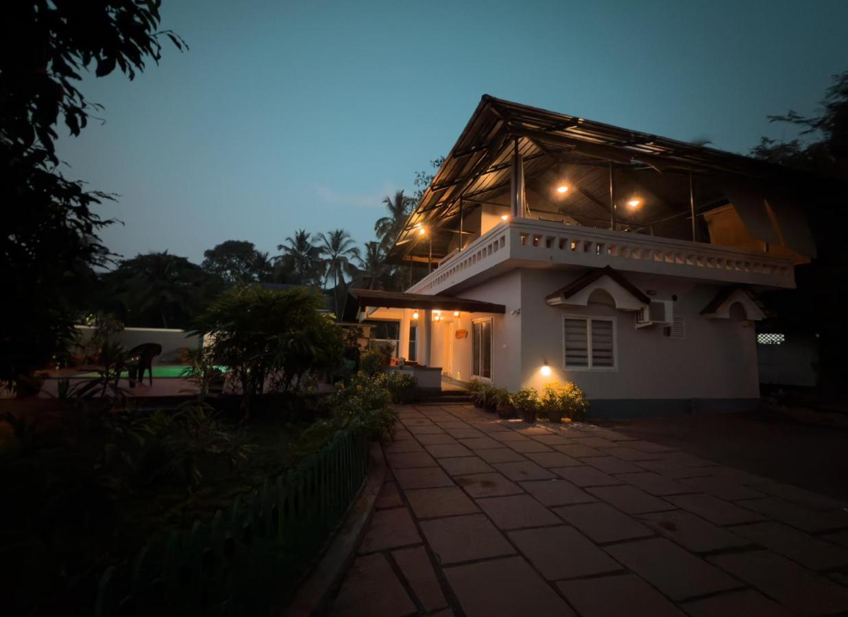 Kappad Beach House by Kisah Stays - B&B Kayippatta