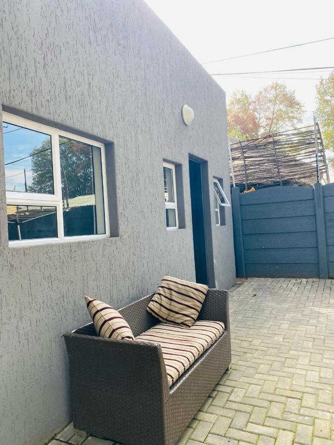 Linies guest house - B&B Benoni