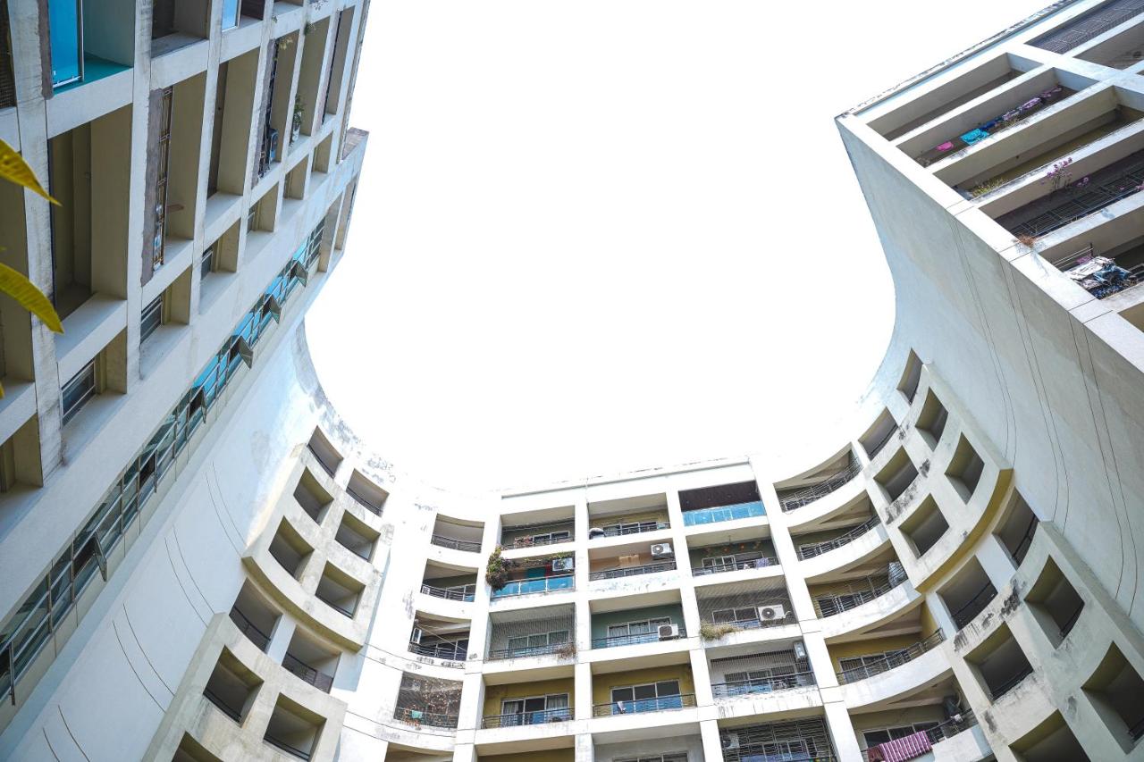 Siddha Xanadu,New Town, kolkata Airport & CC2, One Room Apartment - B&B