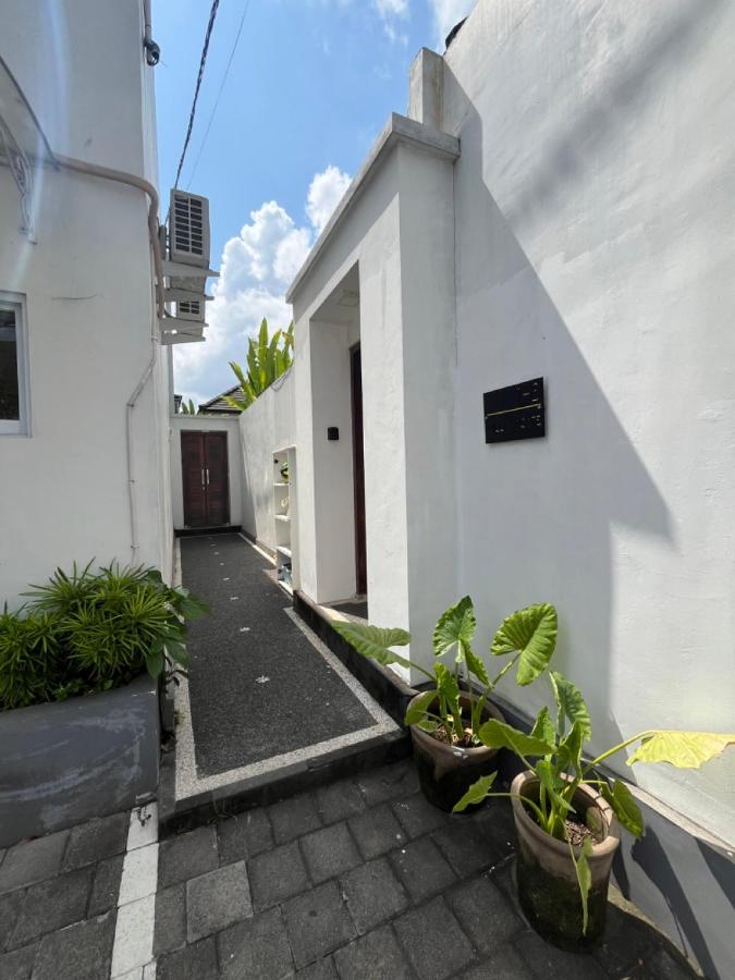 AGATE VILLA - 5Min to Canggu - 1Min to Shops & Restaurants - Chambres d’hôtes Canggu
