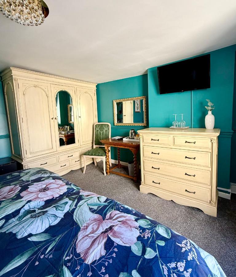 Kamer met Kingsize Bed