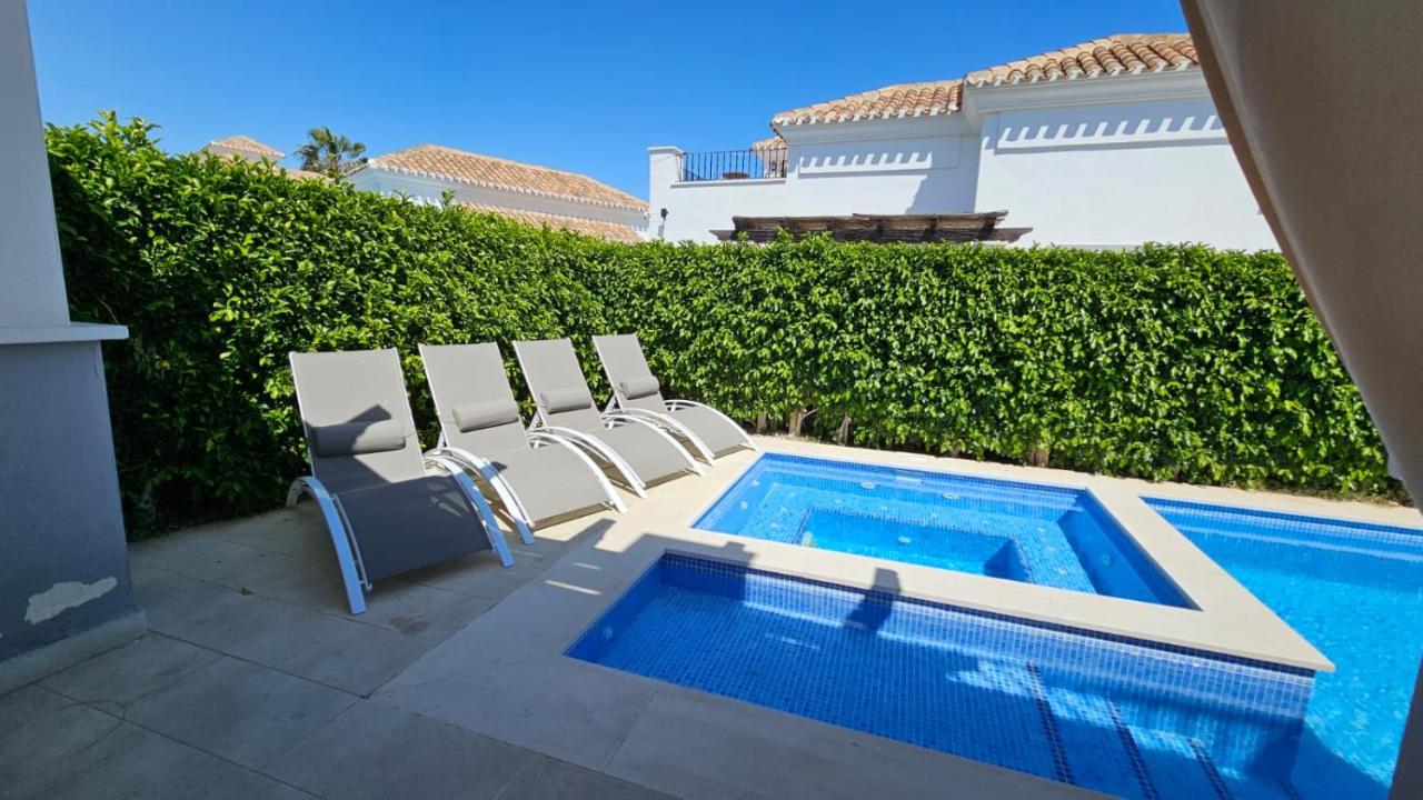 Villa with private pool and jacuzzi - EN10LT - B&B Torre-Pacheco