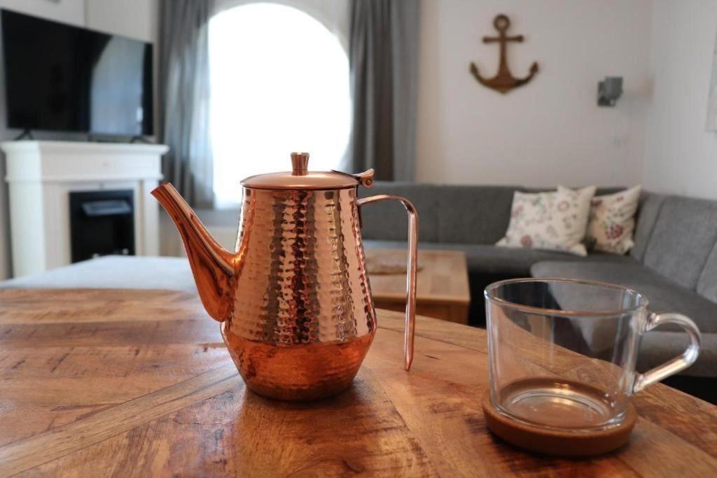 FeWo Backboard mit eingez Garten direkt am Hundestrand - Ferienwohnung Kalifornien