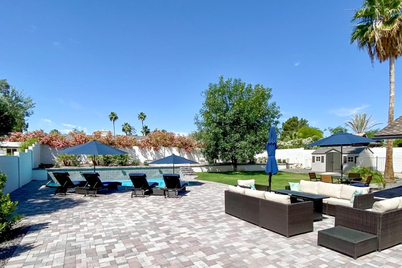 Sunny Scottsdale Home with Heated Pool and Patio - B&B