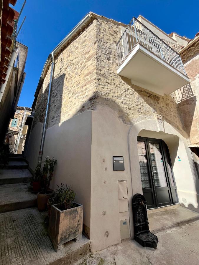 April' House Neffiès - Ferienwohnung