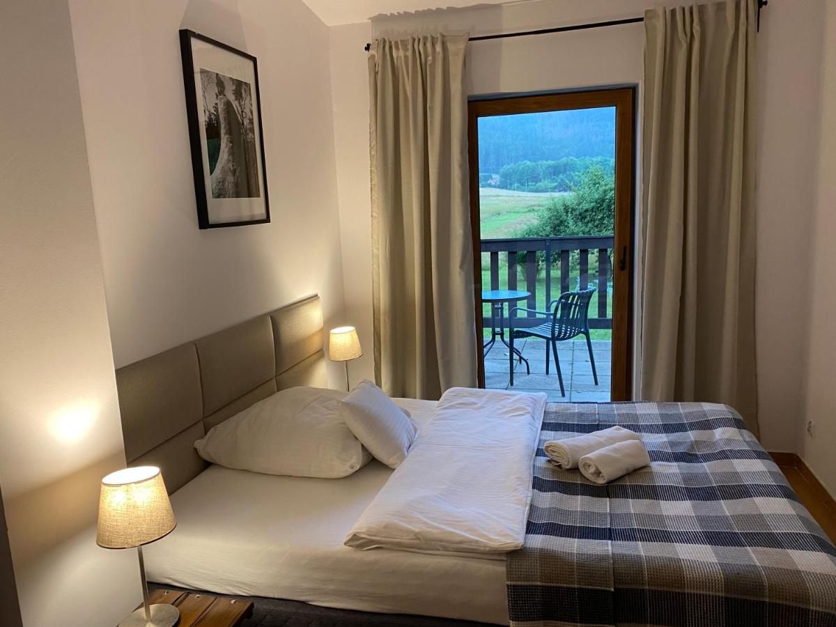 Habitación Doble con vistas a la montaña