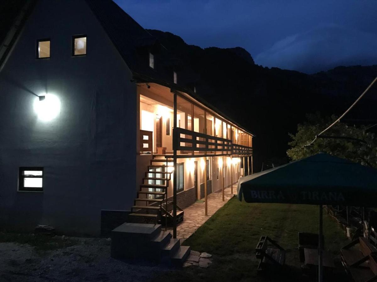 Kakia Guesthouse - B&B