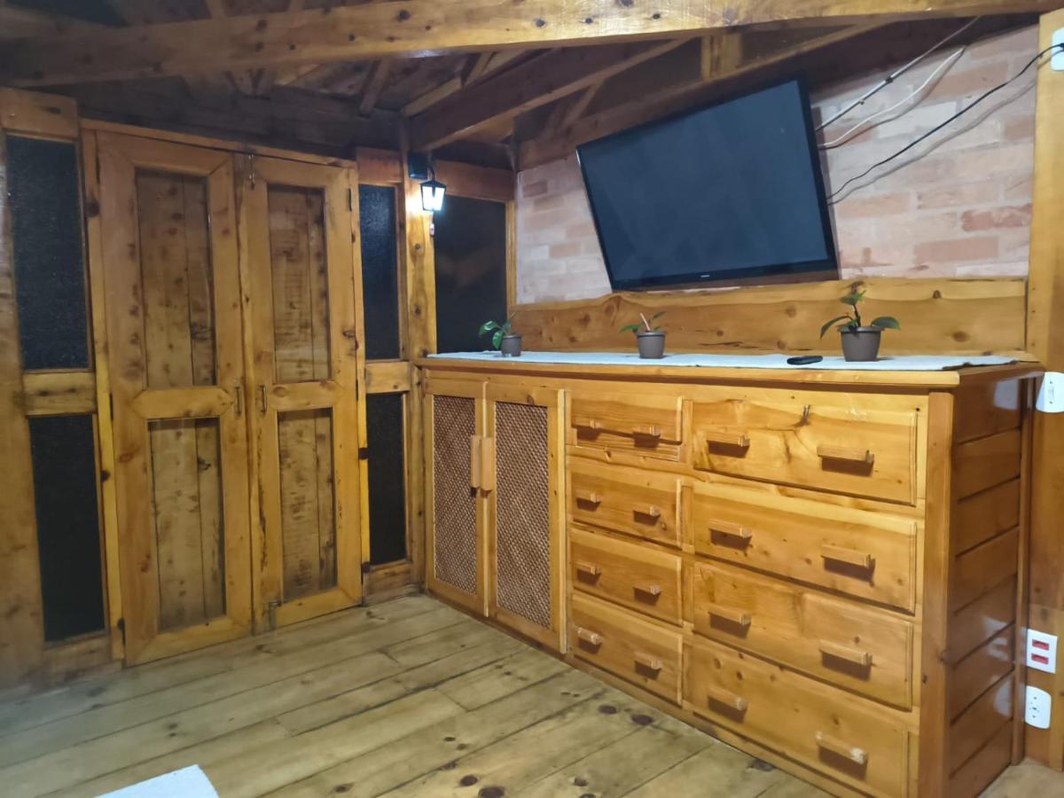Suíte Rustica Aconchego - Com Banheira de Hidromassagem - Ferienwohnung Campos do Jordão
