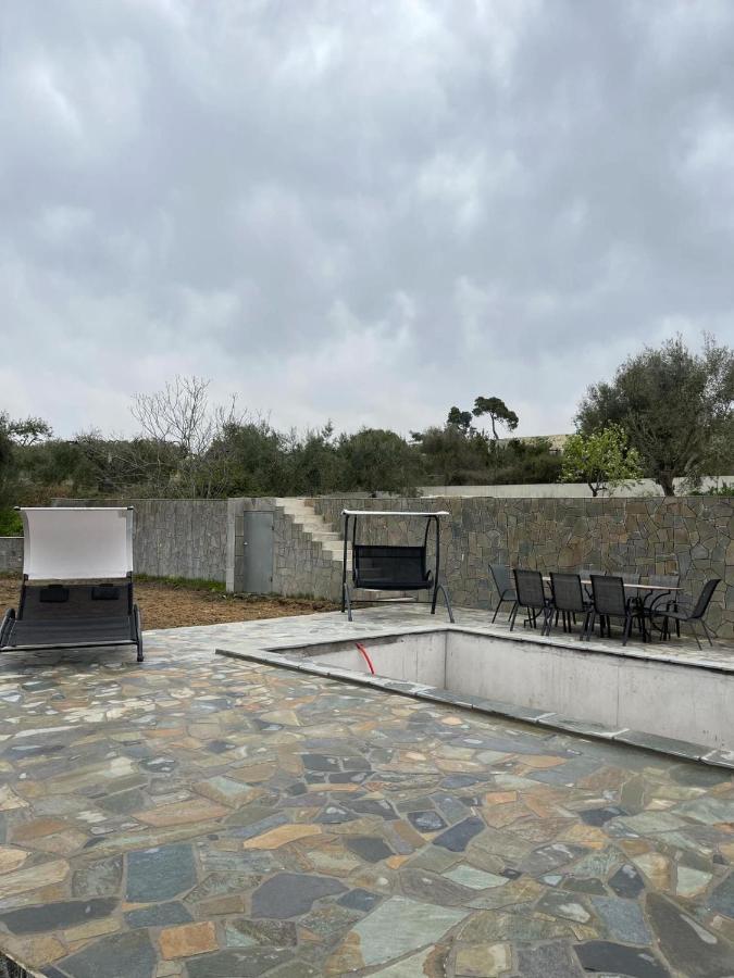 Villa mit 2 Schlafzimmern
