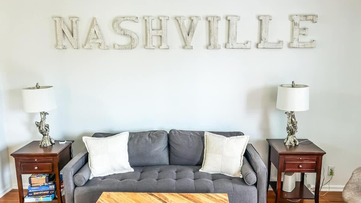 Hip East Nashville Stay Music Food & Fun Nearby - B&B Nashville
