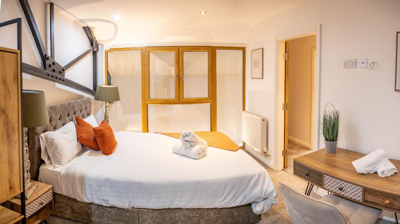 Deluxe Appartement met 2 Slaapkamers en Uitzicht op de Tuin