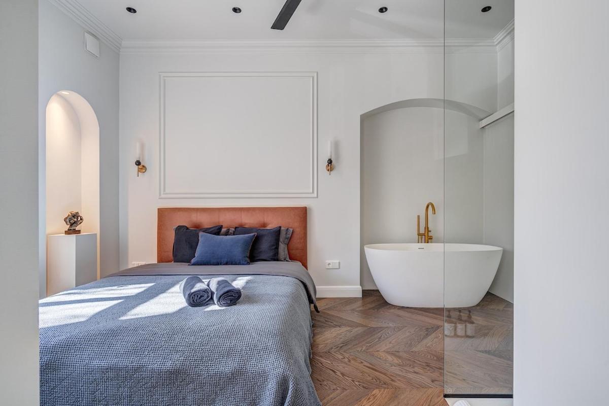 New! Luxury Old town apartment - B&B