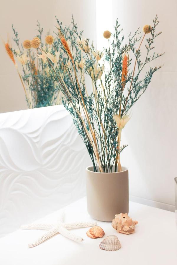 Sea Breeze Garden House - B&B Civitavecchia