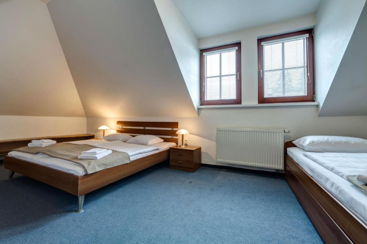 One-Bedroom Apartment (4 Adults) with extra bed A7