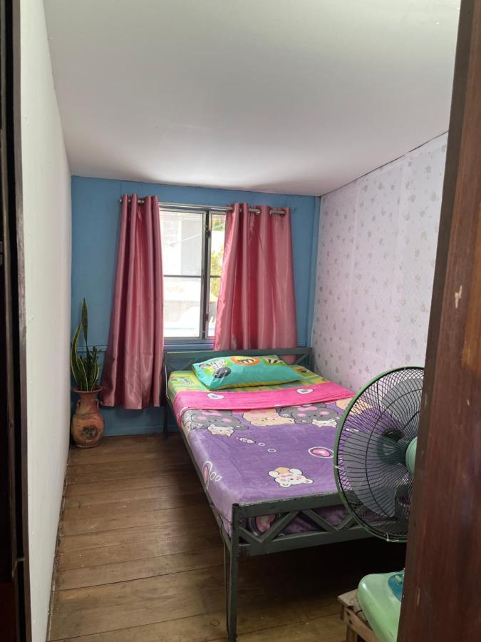 Ayutthaya Par Plearn Homestay อยุธยา พาเพลินold BJ Guesthouse - Bed and Breakfast