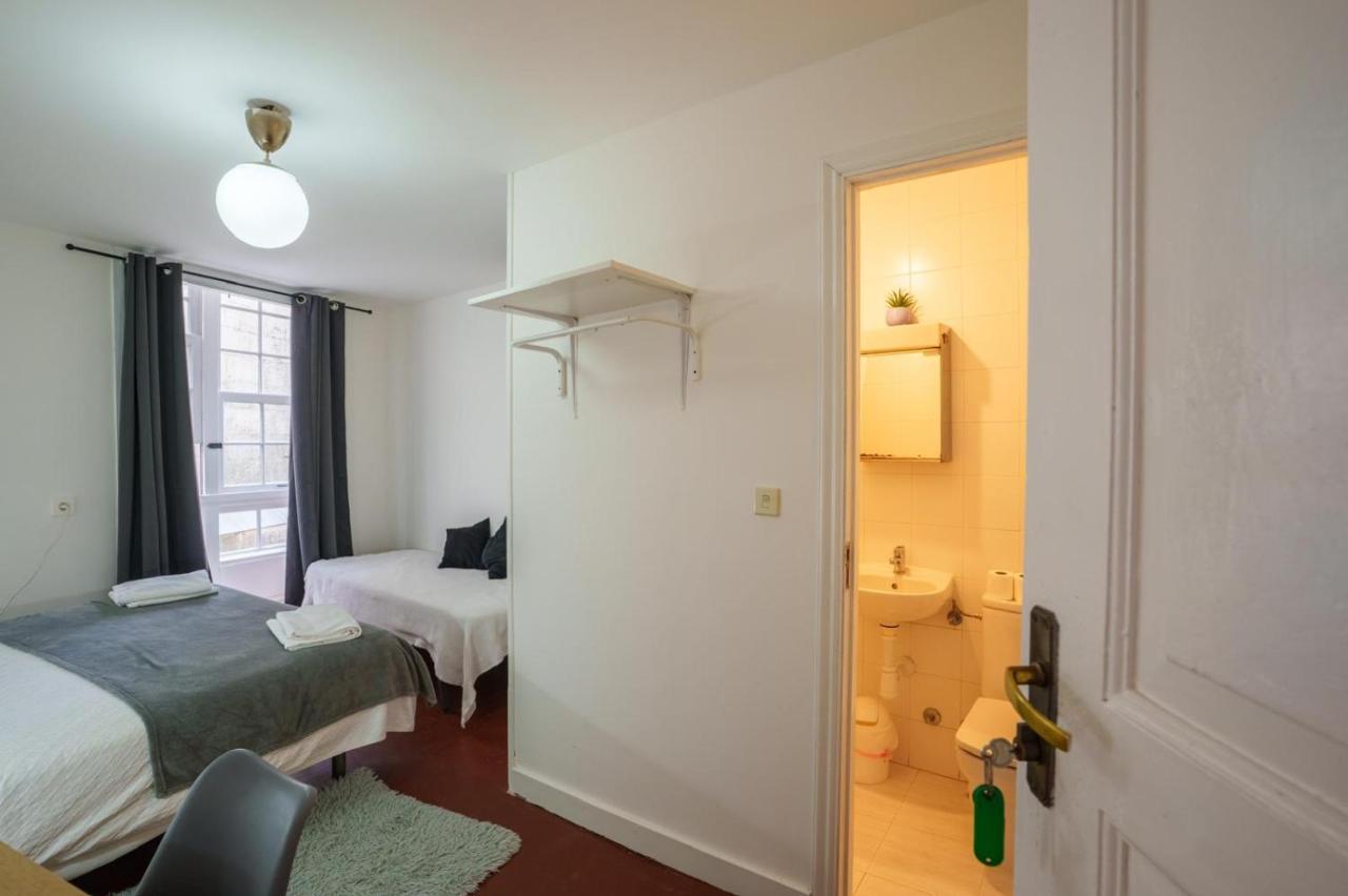 Driepersoonskamer met Eigen Badkamer