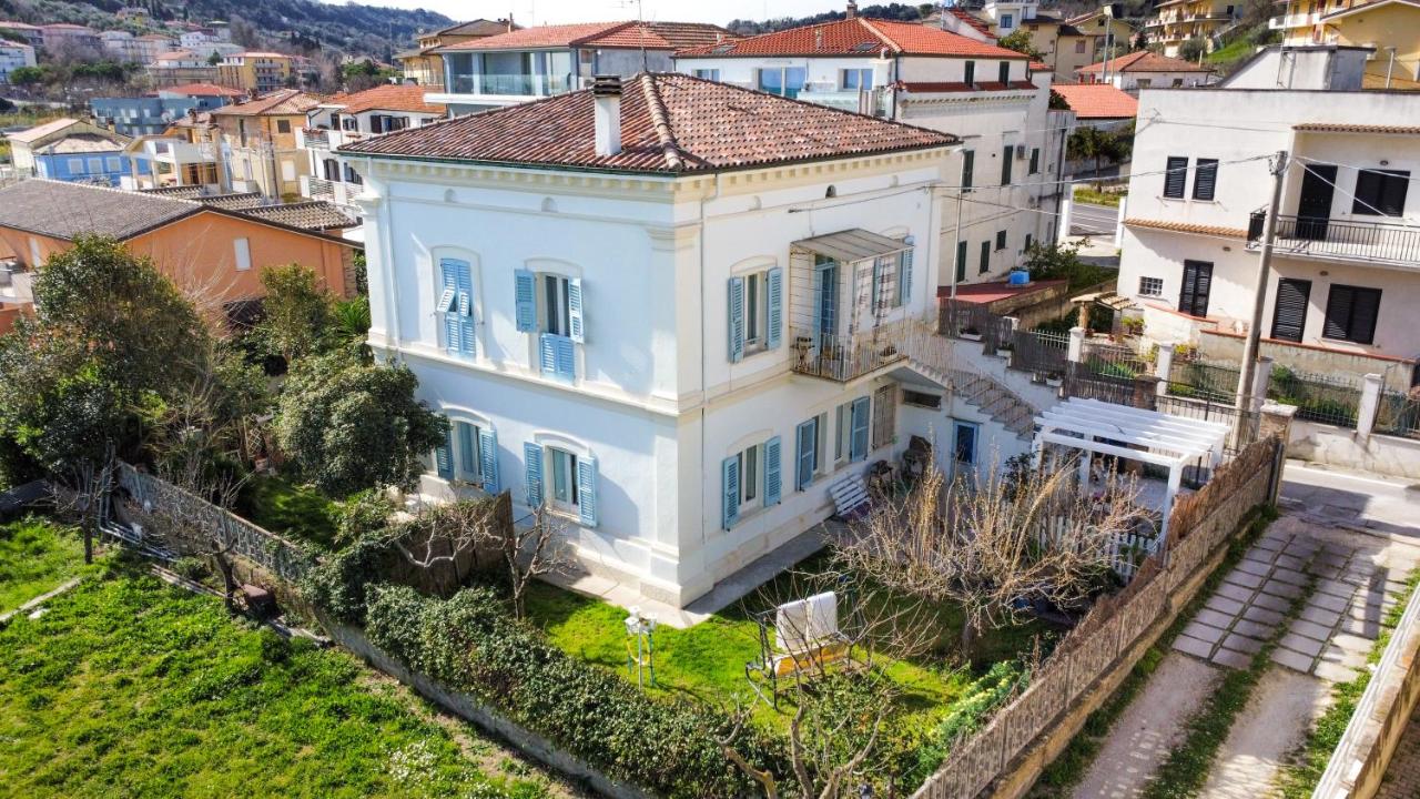 Villa Gelsomini - B&B