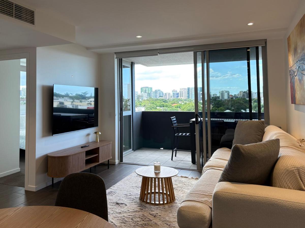 Three-Bedroom Apartment with View