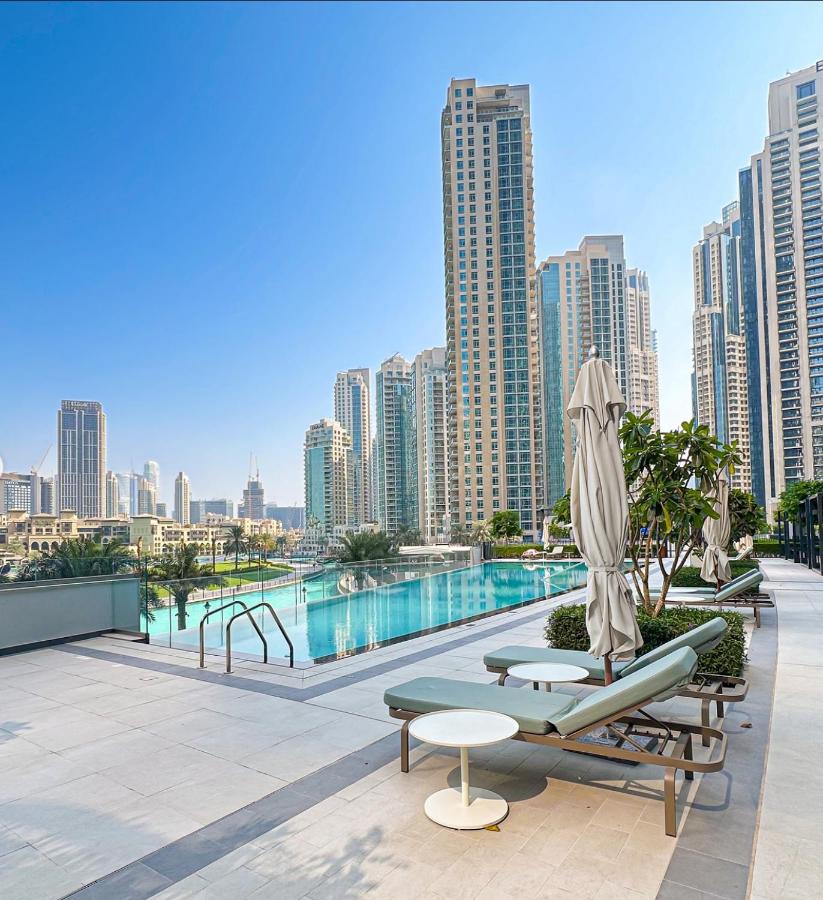 Bella Elite Homes at Grande Signature Full Burj Khalifa and Foutain View - Brand New Luxury Apartment - Chambres d'hôtes Dubaï