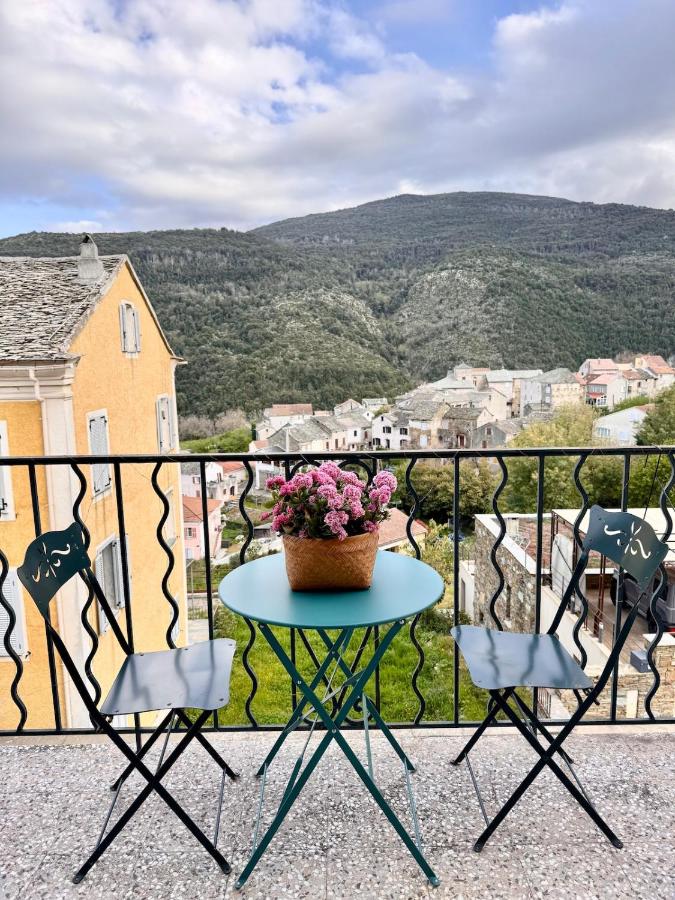 Appartement au cœur du village - B&B