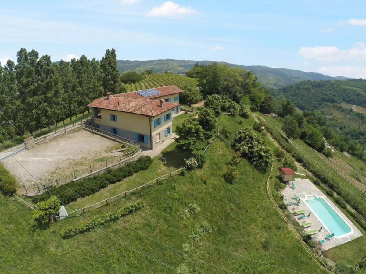Agriturismo La Rovere - Casale De Rovere - Chambres d'hôtes Cossano Belbo