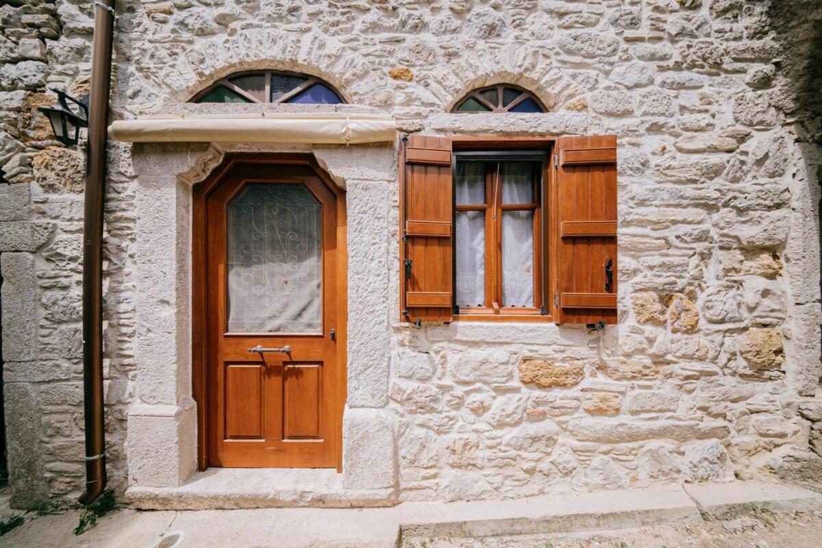 Traditional house in Kalamoti Agios Georgios - B&B Kalamoti