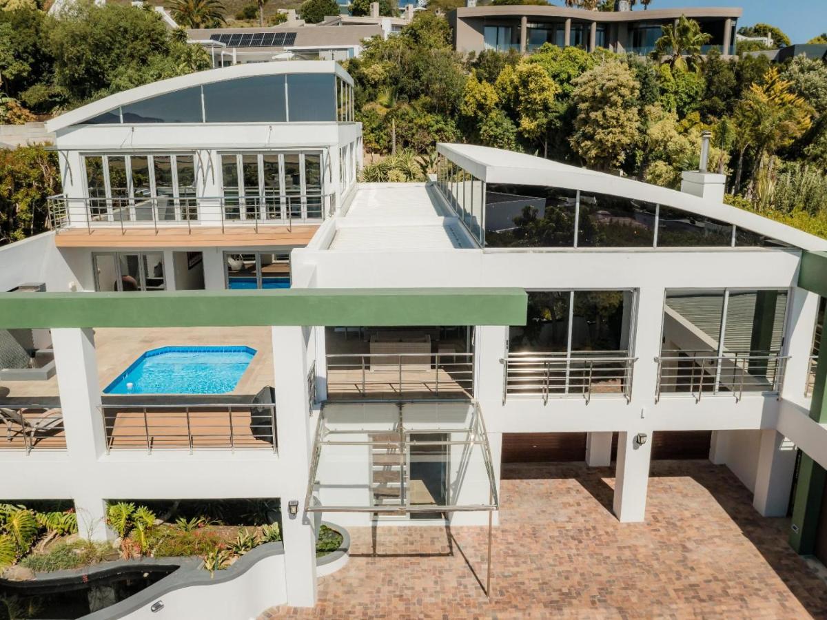 Cape Joy - BRAND NEW luxury villa just rolled out in Cape Town, Plattekloof - Bed and Breakfast Plattekloof