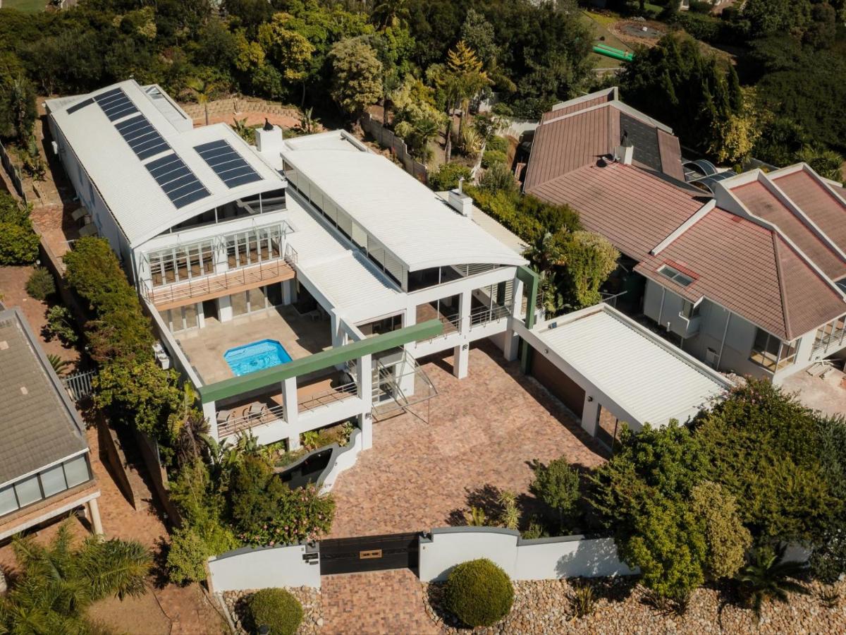 Cape Joy - BRAND NEW luxury villa just rolled out in Cape Town, Plattekloof - Chambres d'hôtes Plattekloof